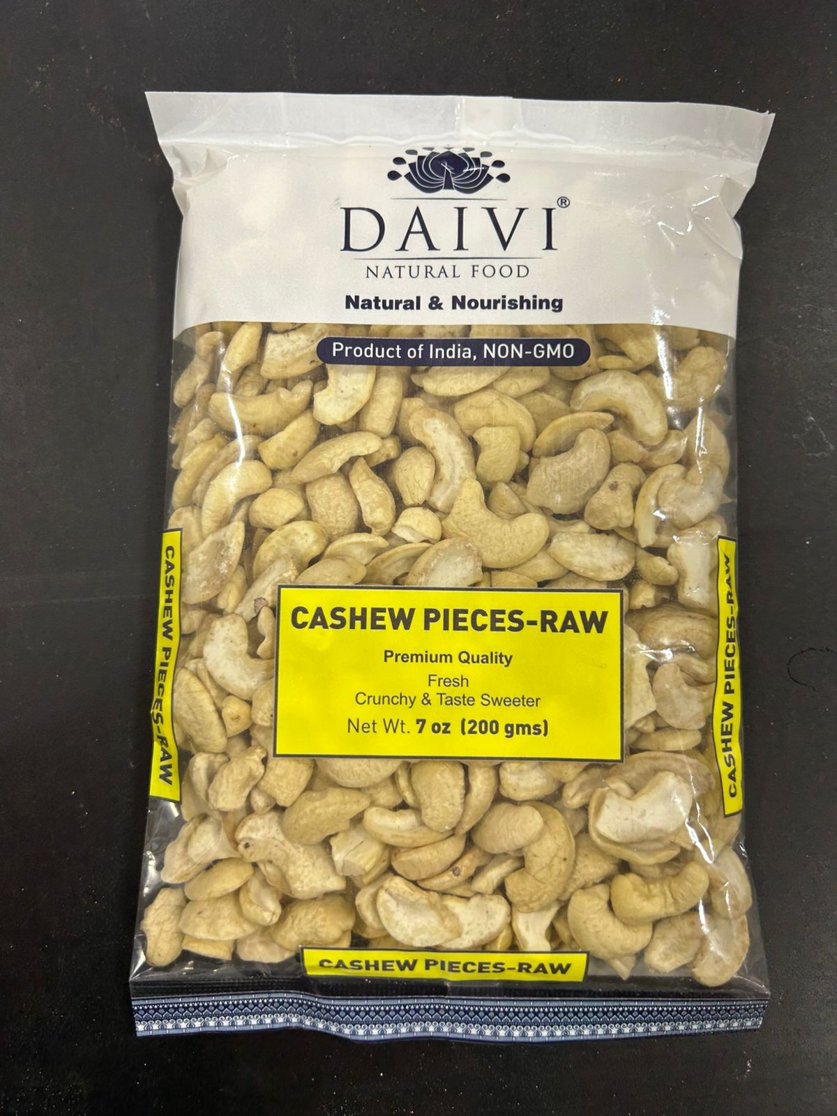 DAIVI CASHEW PIECES-RAW 7OZ