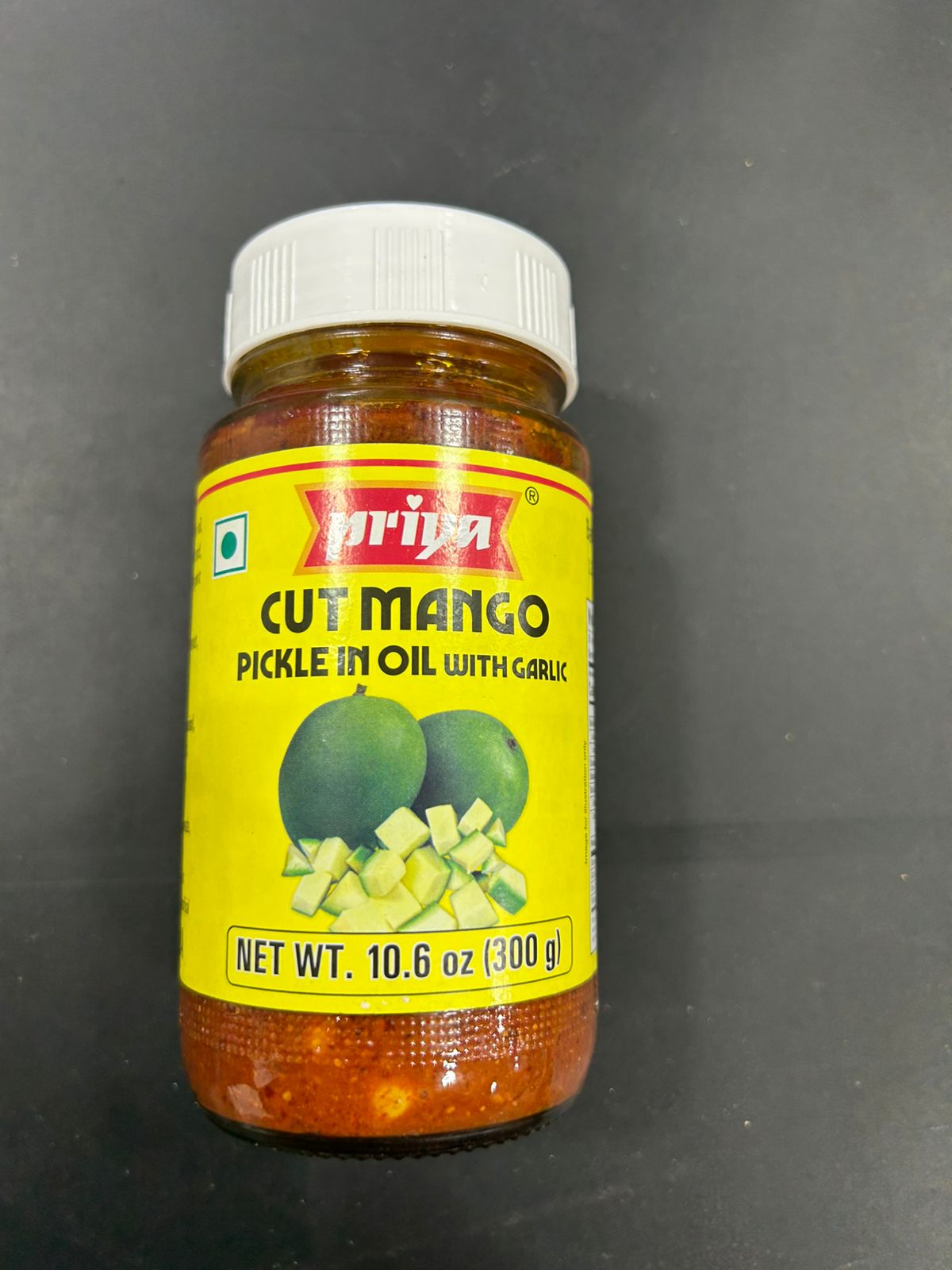 Priya Cut Mango With Garlic 300G