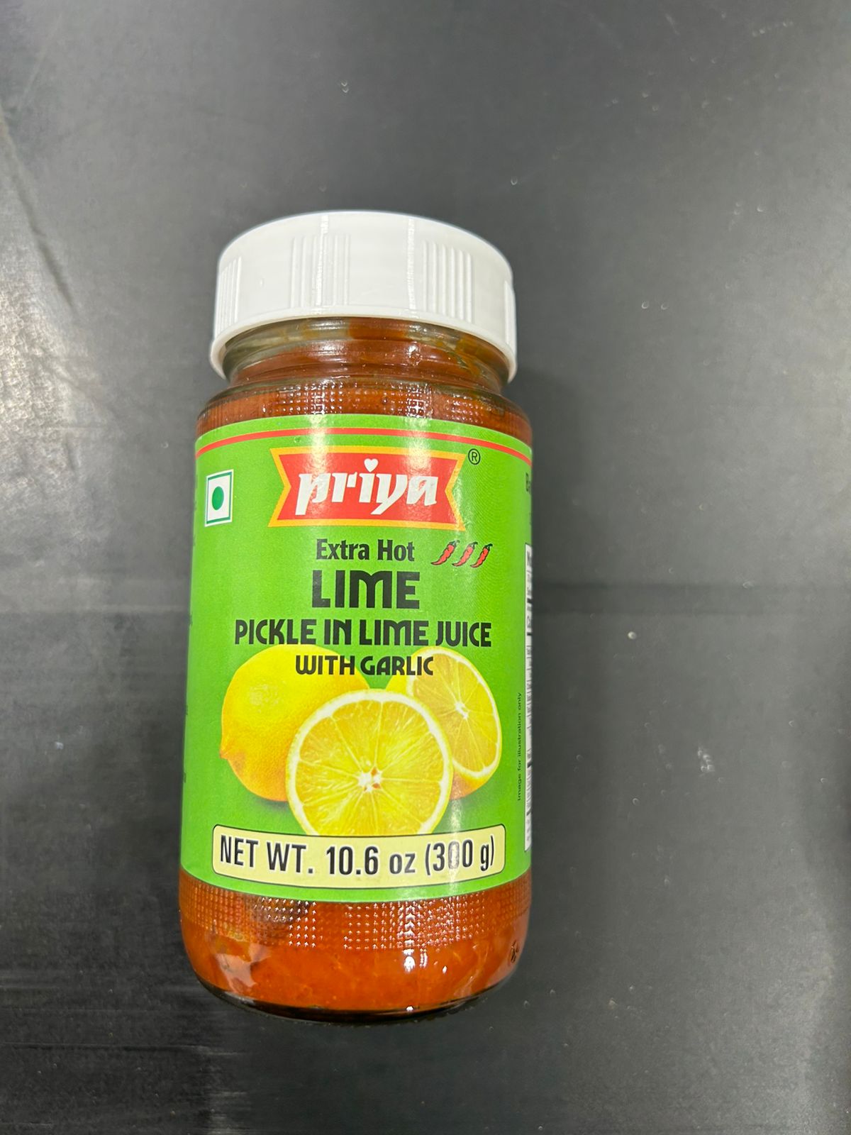 Priya Lime Extra Hot With Garlic 300G