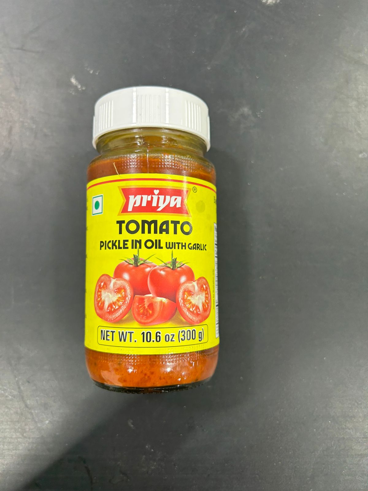 Priya Tomato Pickle Garlic 300G